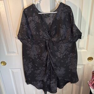 Torrid hi low tunic top